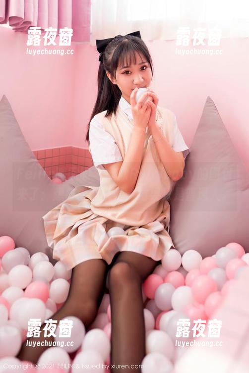 Feilin嗲囡囡-欣欣Rubybaby Feilin嗲囡囡 - 欣欣Rubybaby的图包来了:想象中的天使,结果只是普通人。
