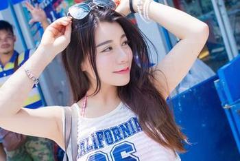 IMiss爱蜜社 – 更宽容一点，这白裙的意义全在杨紫嫣candy的福利写真里。