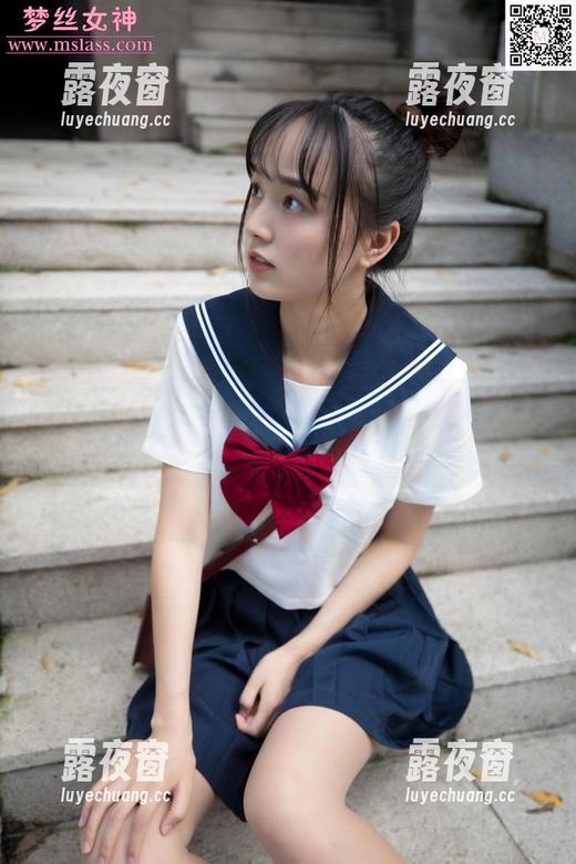MSLASS梦丝女神-诗琪 MSLASS梦丝女神 - 全集分享:诗琪的帆布鞋,随性与不羁的拥抱