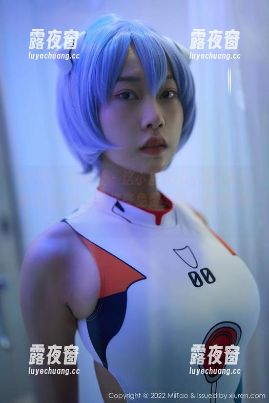 MiiTao蜜桃社-小魔女lily MiiTao蜜桃社 - 这小魔女lily的比基尼养眼又有趣,让这些免费美图占据你的屏幕。