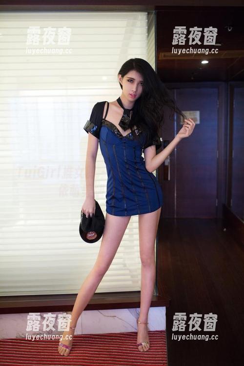 TuiGirl推女郎-王依萌 TuiGirl推女郎 - 谁需要加长版剪刀?王依萌美腿合集一键下载!