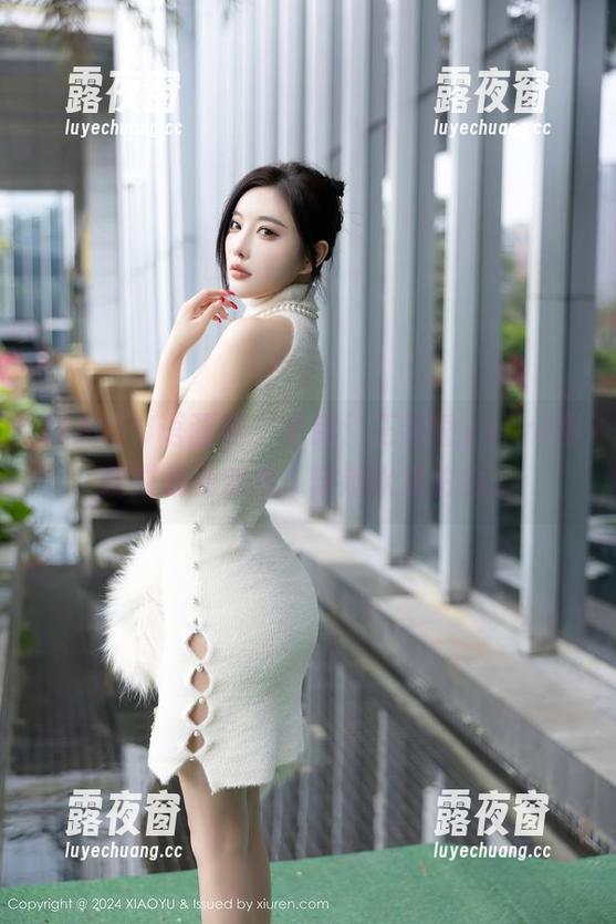 XIAOYU语画界 - 更新！王馨瑶yanni再度挑战死库水，穿越水波曲线。
