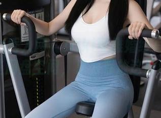 Xiuren秀人网 – Niki可雅婚纱写真：打算攒些网盘空间，只为存放这份漂亮！