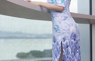 Xiuren秀人网 – “一场失败的婚纱秀：夏晓Maggy的另类精选写真”——婚纱不一定都是认真对待的嘛！
