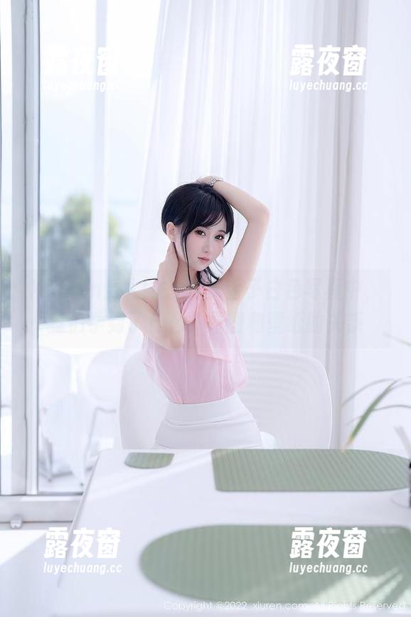 Xiuren秀人网-多香子 Xiuren秀人网 - 从多香子白色写真中,我们学到了什么?原图和壁纸的关系