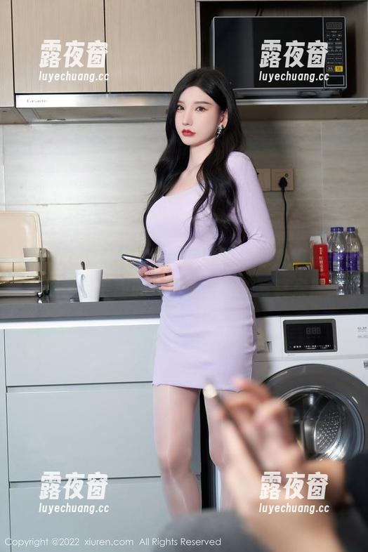 Xiuren秀人网 - 包装好糖果味，每一页都是宝宝甜的奶牛新鲜出炉写真集！