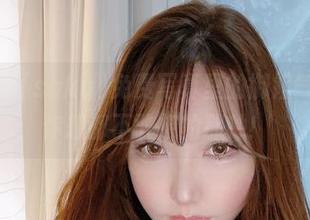 看，サク(saku)免费写真里的御姐气质，是你想都不敢想的那种！