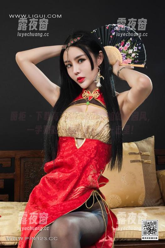 丽柜-菲菲 丽柜 - 下载高清版:菲菲学姐的校园风,一学期的心血浓缩在这一击里!
