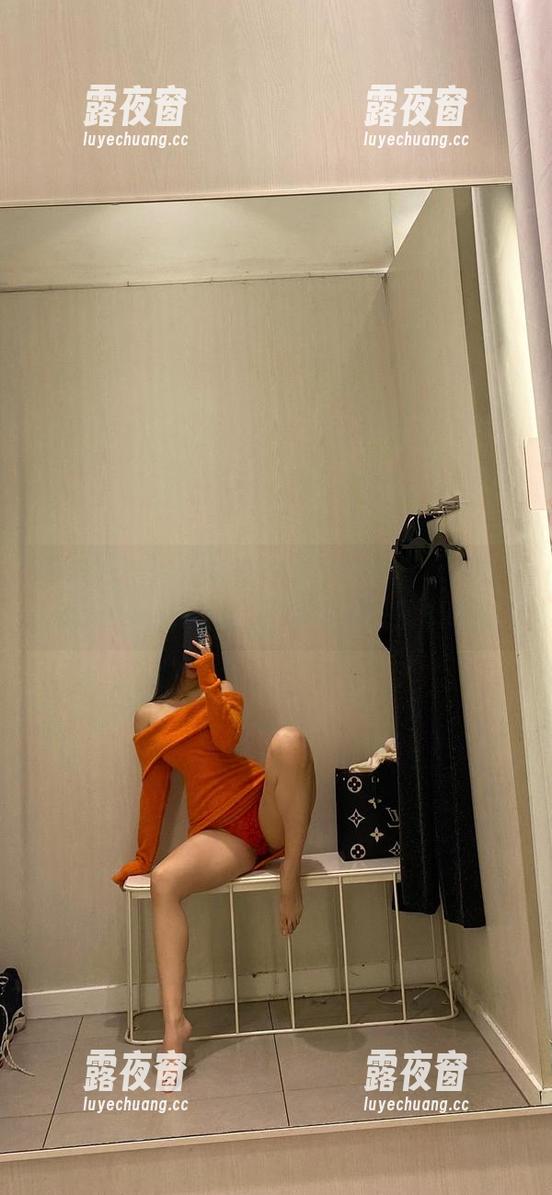 俏妞qiaoniu66 微密圈 - 敢不敢瞟一眼?俏妞qiaoniu66的红色渔网袜:原图和壁纸双丰收!