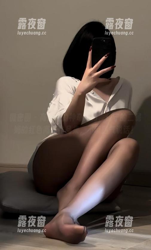 保守的二舅妈 微密圈 - 高跟鞋的神奇魔力,保守的二舅妈的红色高清作品集,不带骚气说话!