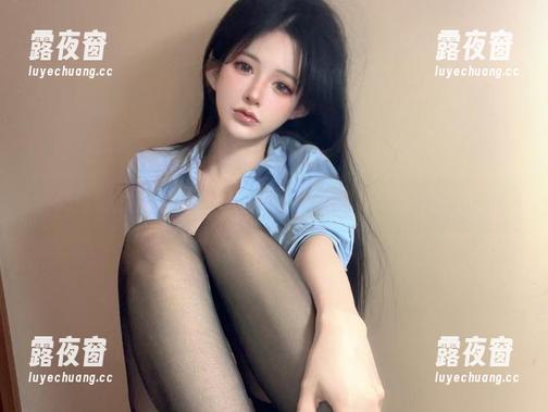 倦倦喵的姐姐与我对望：看图我都想‘喵’一声！