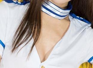 克拉女神 – 这组名为‘女友’的作品，瑞莎真会玩。
