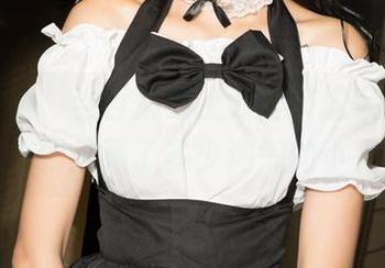 克拉女神 – 当百琳穿上万圣节服装，写真照里到底藏了多少淘气的小鬼？