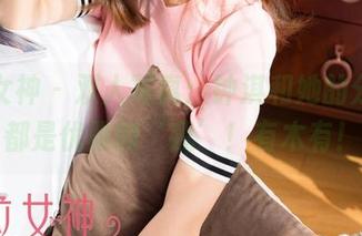 克拉女神 – 双人写真：钟淇和她的分身，都是优雅的‘我’！有木有！