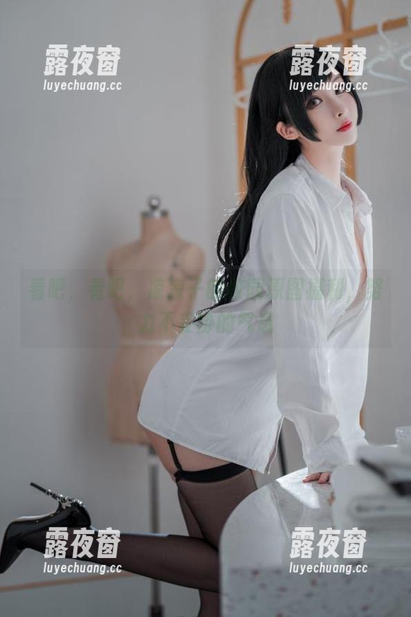凉凉子 看吧,看吧,凉凉子的校园原图福利,努力不妥协的气息