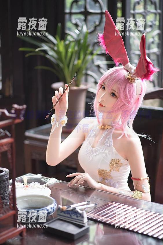 南宫的美图：君主的魅惑姿态，不得不说真不错。