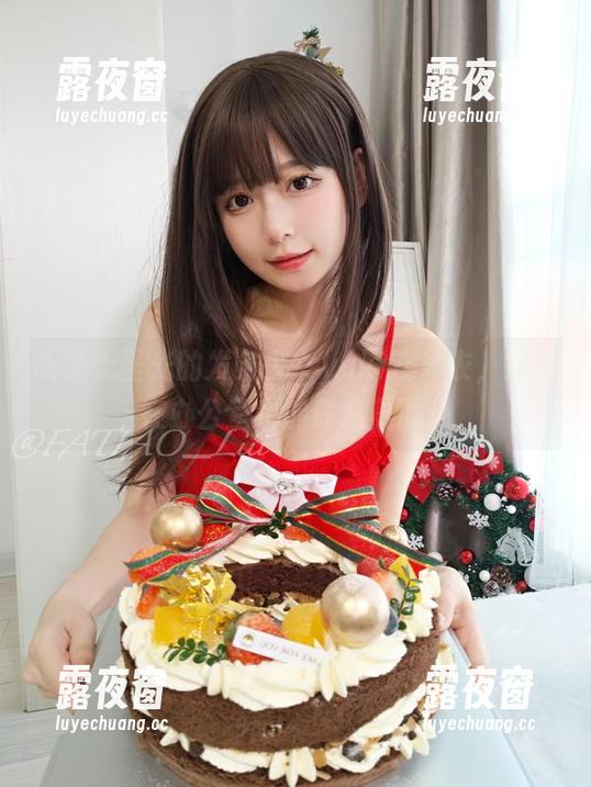 听说无圣光的发条少女yoki连体衣，居然在办公室也能肆意美丽！