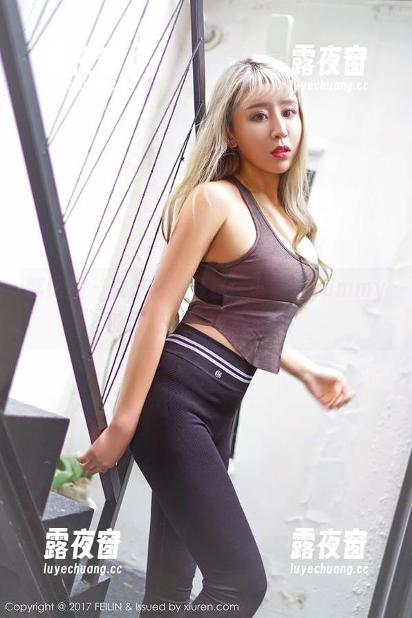 嗲囡囡 - 女孩写真归档：小蛮妖yummy的网盘，你认为够吗？
