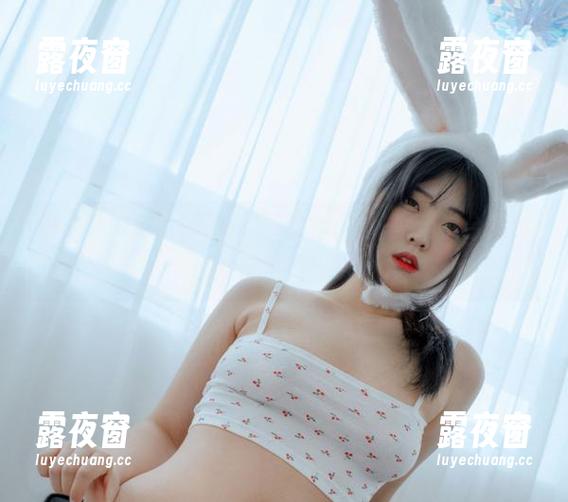 快来瞧瞧宋哈娜(송하나)的Rogle-紧身裤合集，日常穿搭新高度！
