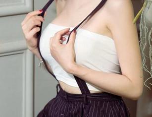 尤果网 – 怎样把自拍变成写真？景思晴给你抖个机灵！