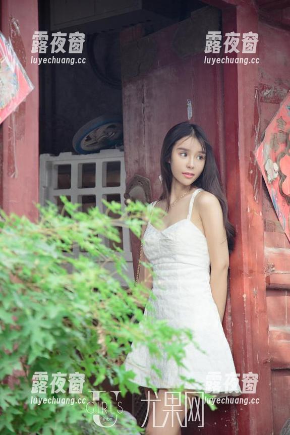 尤果网 - 福利写真专场：李唯一的“秘密”不需要翻动，直接上手就行！