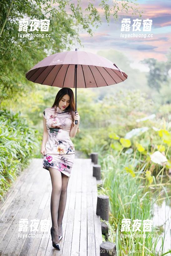 尤蜜荟-唐婉儿Lucky 尤蜜荟 - 唐婉儿Lucky与护士服的完美邂逅,图片合集解锁新视角!