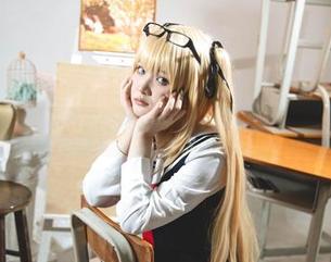 屿鱼yukako倾情奉献：裤里丝作品集，你有没有触电？