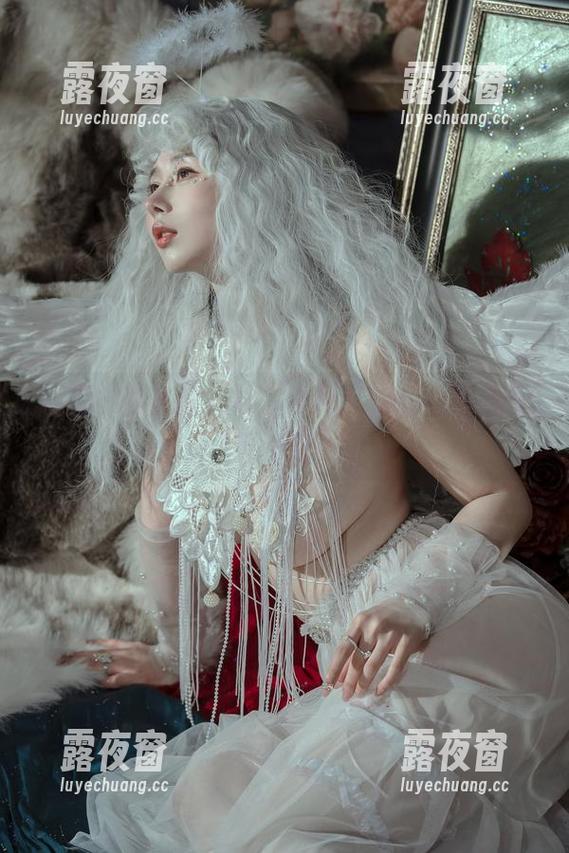 岛田云溪 美图中的女仆,让人想问:岛田云溪是开了挂吗?