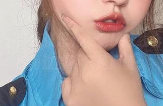 微密圈 – 聚焦张思允，清纯在线合集，一掠而过的不只是颜值。