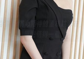 模范学院 – 满心期待的董林越泳衣，最新原图值得一看