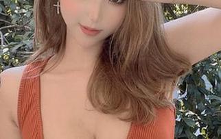 微密圈 – 洁己u的黑色蕾丝，更新了一组图，黑到发亮我咋办？