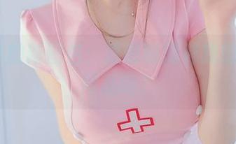 白银81的新图包：透明制服和我的目光会闯祸吗？