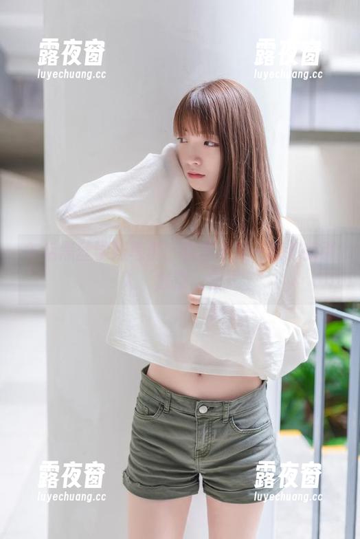 祖木子 午后黑丝学妹写真,祖木子又一次把我引入‘放空’模式