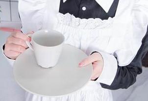 神楽坂真冬的兔女郎全集——在冰冷的海风里，她却顽皮得让人心痒。