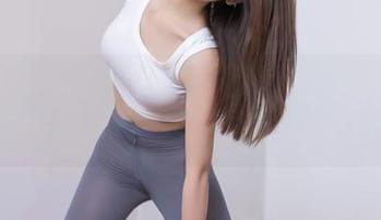秀人网 – 双人写真，七七kiko的高清画面让人无法直视！