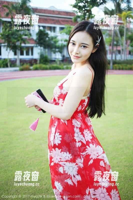 美媛馆-唐琪儿 美媛馆 - 唐琪儿的圣诞节,怎样才能不陷入那图片的欢乐海洋,原图呢?