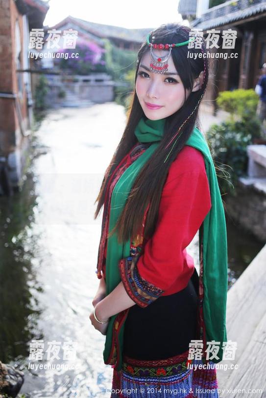 美媛馆 - 潘娇娇在图库里的纯白，不知道我是否该佩服她的洁癖…