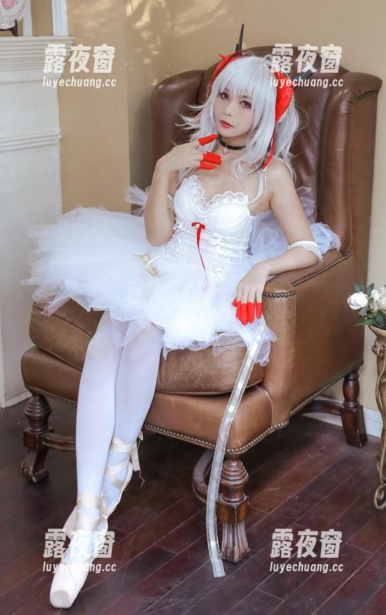 苏嫣qvq 苏嫣qvq的女仆装精选里,有你想要的那种可爱吗?