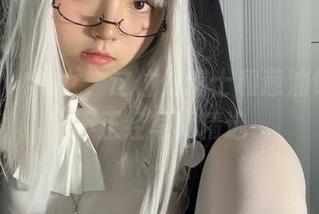 微密圈 – 修女，这位修道士和葱油饼er的不正经写真精选