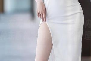 语画界 – 在无意中触碰到奶瓶的内衣图包——这种东西根本不需要那么多理由吧？
