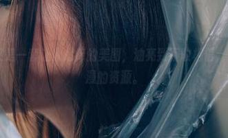 轰趴猫 – 又是一套让人心痒的美图，油亮到不敢相信，果然是陈雅漫的资源。