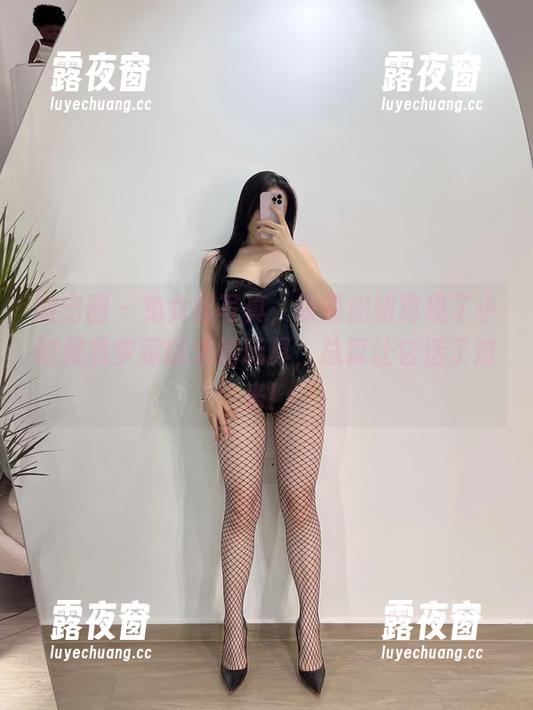 铁锤姐姐 微密圈 - 兔女郎写真,铁锤姐姐再现了小时候我梦寐以求的玩具,总算让它活了过来!