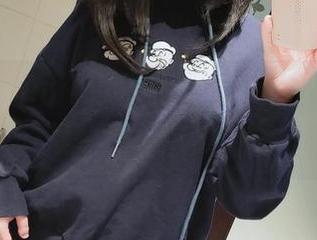 铭铭kizami的双马尾，竟然会让我思绪飘远。图包分享，咱们慢慢聊聊吧。