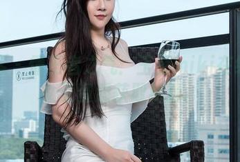 青豆客 – 懂王者之气：玉兔miki在线破解女王资源获取秘籍。