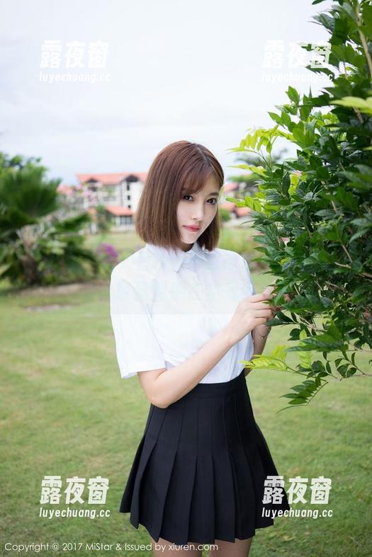 魅妍社-大奶昔Kyra 魅妍社 - 大奶昔Kyra的裸足写真合集:那份轻盈似乎在空气中徘徊